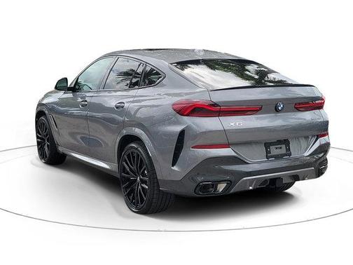 Skyscraper Grey Metallic 2026 BMW X6 xDrive40i