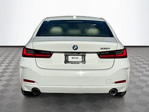 2023 BMW 330 330i