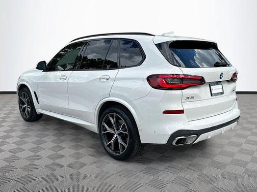 2023 BMW X5 sDrive40i