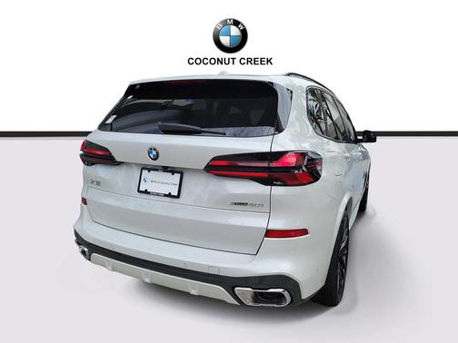 Mineral White Metallic 2026 BMW X5 xDrive40i