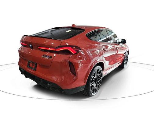 2025 BMW X6 M Base