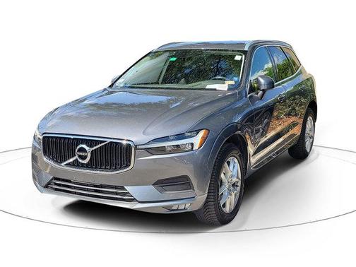 2021 Volvo XC60 T5 Momentum