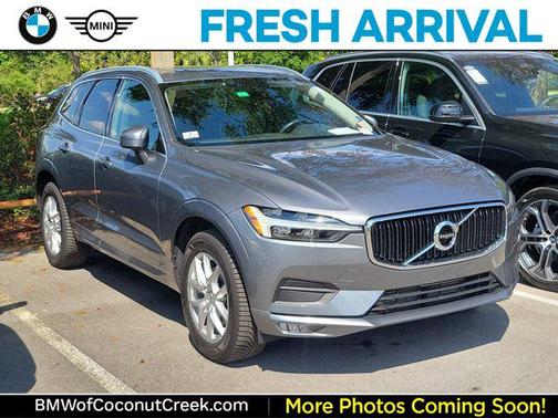 2021 Volvo XC60 T5 Momentum