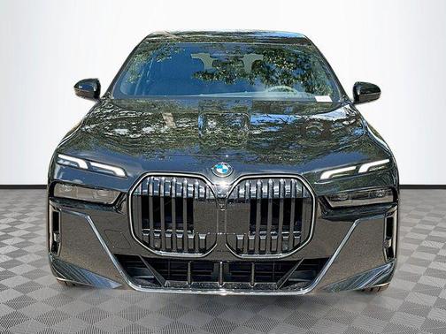 2025 BMW 760 i xDrive