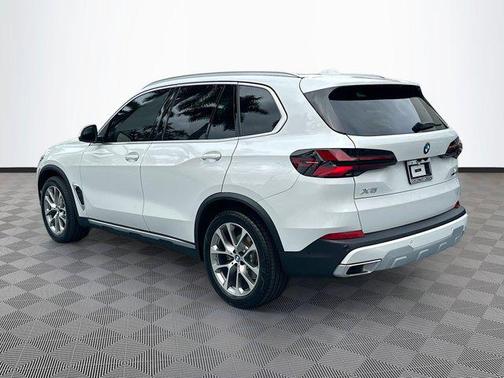 2025 BMW X5 xDrive40i