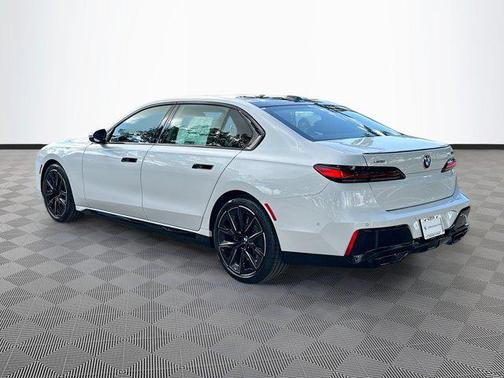 2025 BMW 760 i xDrive