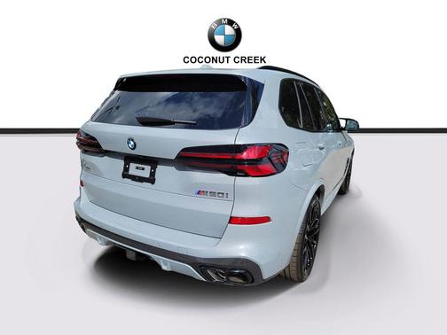 Brooklyn Grey Metallic 2026 BMW X5 M60i