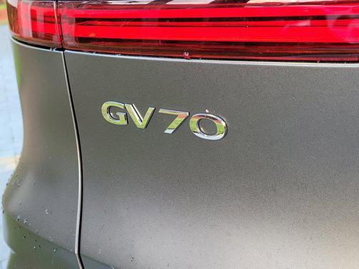 2026 Genesis GV70 3.5T Sport Advanced