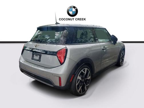 2025 MINI Hardtop Cooper