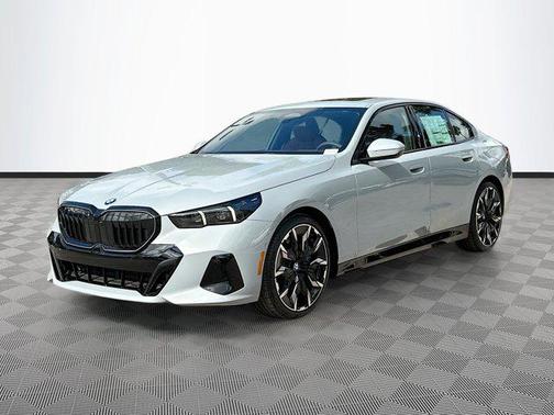 2025 BMW 530 i