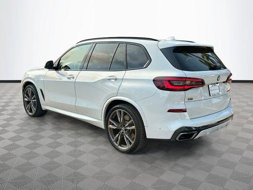 2020 BMW X5 M50i