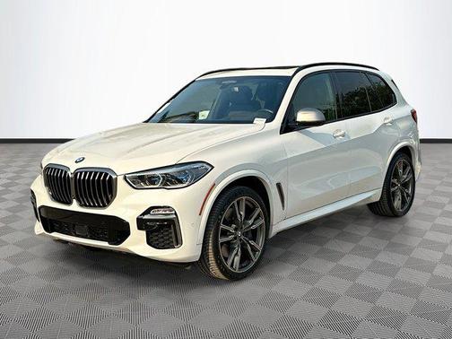 2020 BMW X5 M50i