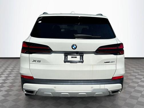 Alpine White 2026 BMW X5 xDrive40i