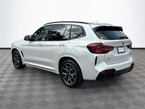 2023 BMW X3 M40i