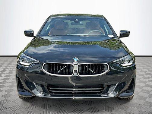 2025 BMW 230 i