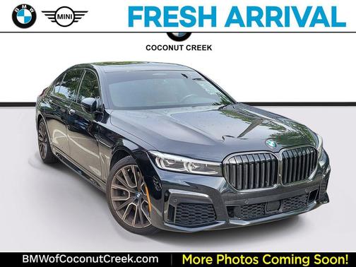 Black Sapphire Metallic 2022 BMW 750 i xDrive