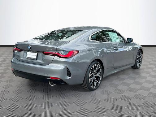 Skyscraper Grey Metallic 2026 BMW 430 i