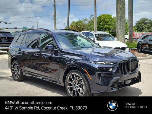 Carbon Black Metallic 2027 BMW X7 xDrive40i