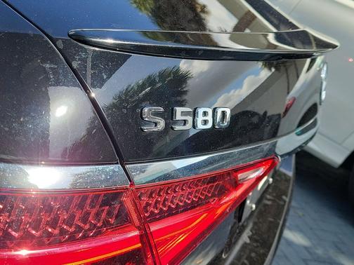 Black 2023 Mercedes-Benz S-Class 4MATIC