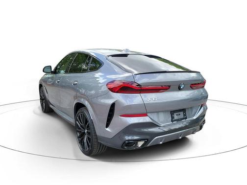 Skyscraper Grey Metallic 2027 BMW X6 xDrive40i