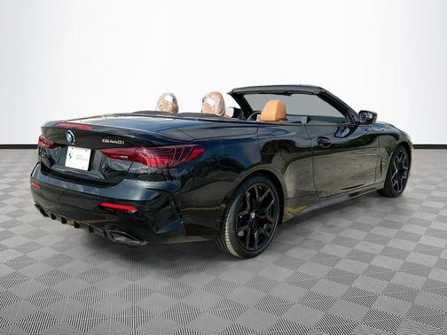 Black Sapphire Metallic 2026 BMW M440 i