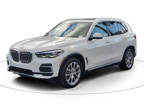 Alpine White 2022 BMW X5 sDrive40i