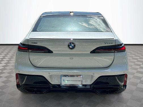2025 BMW 760 i xDrive