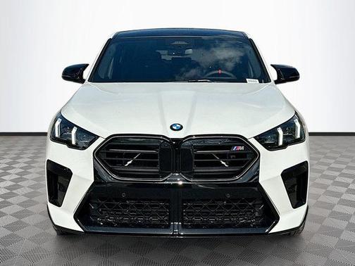 2025 BMW X2 M35i