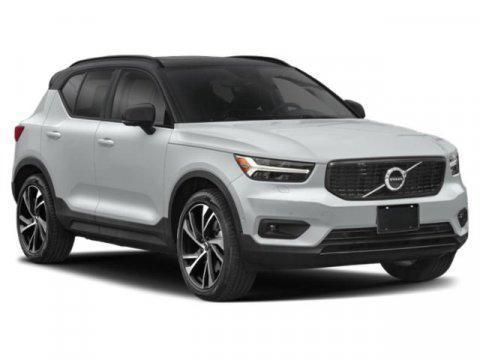 2021 Volvo XC40 T4 R-Design