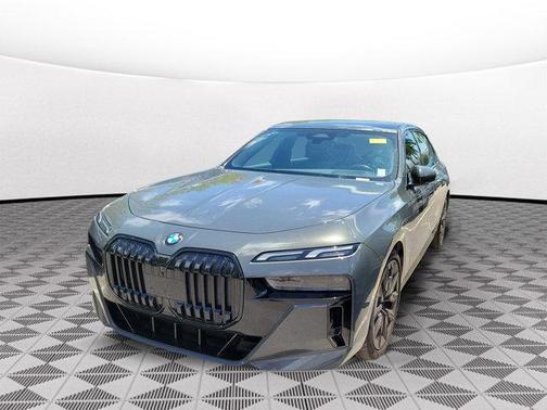 Dravit Grey Metallic 2023 BMW 760 i xDrive