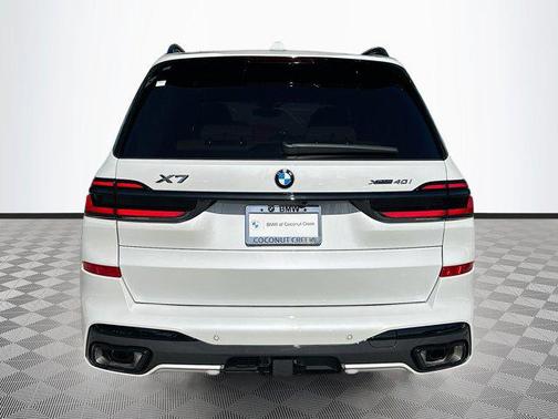 2026 BMW X7 xDrive40i