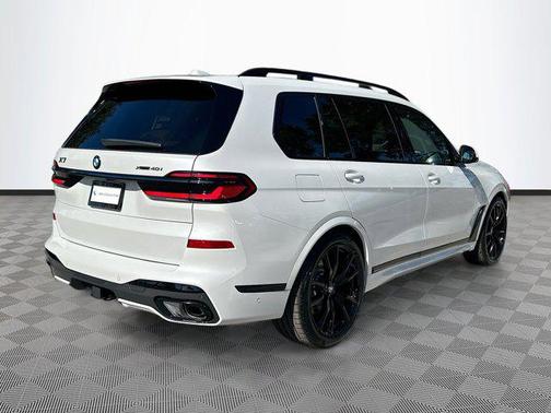 2026 BMW X7 xDrive40i