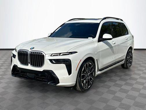 2023 BMW X7 xDrive40i