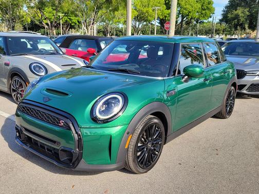 British Racing Green 2024 MINI Hardtop Cooper S