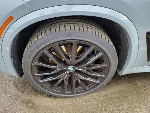 Brooklyn Grey Metallic 2025 BMW X5 sDrive40i