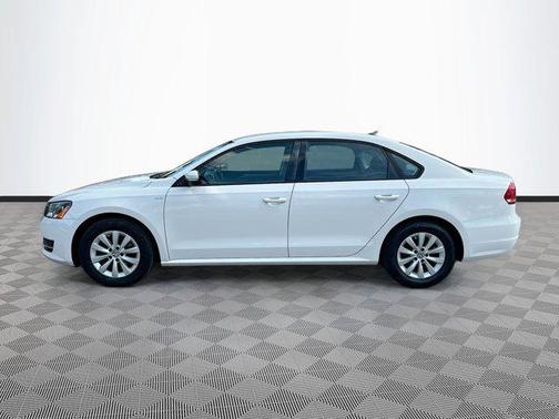 2014 Volkswagen Passat 1.8T S