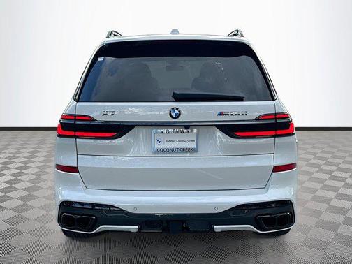 2026 BMW X7 M60i