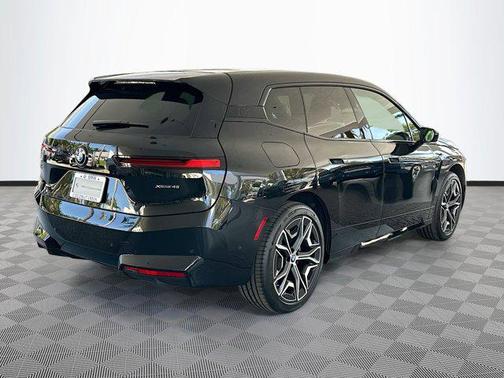 2026 BMW iX xDrive45