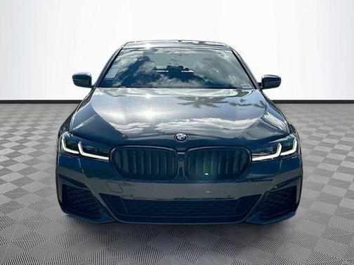 2023 BMW 540 i