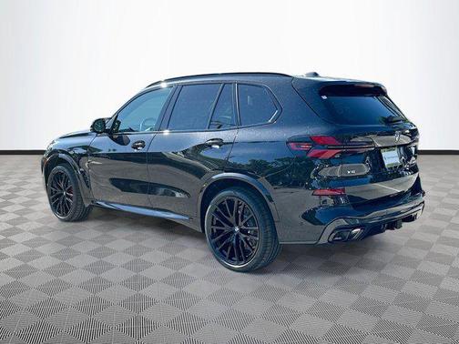 2026 BMW X5 M60i