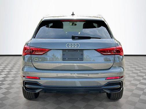 2020 Audi Q3 45 S line Premium