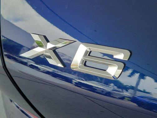 Tanzanite Blue II Metallic 2027 BMW X6 xDrive40i