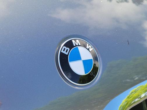 Skyscraper Gray Metallic 2023 BMW 530 i