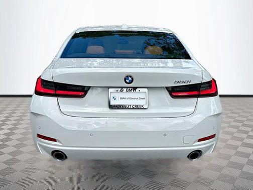 2026 BMW 330 i