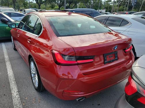 Melbourne Red Metallic 2024 BMW 330 330i