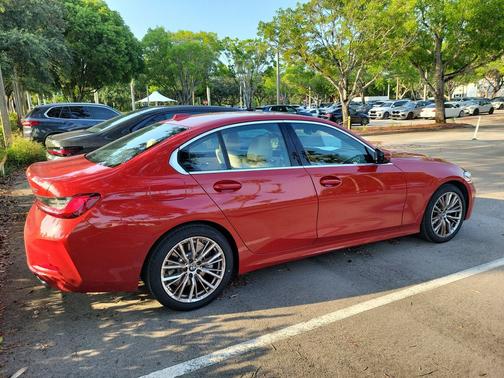 Melbourne Red Metallic 2024 BMW 330 330i