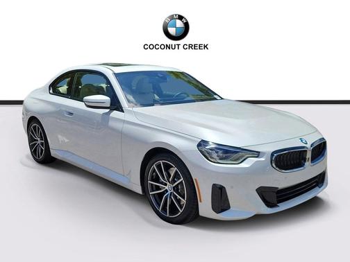 Mineral White Metallic 2024 BMW 230 230i