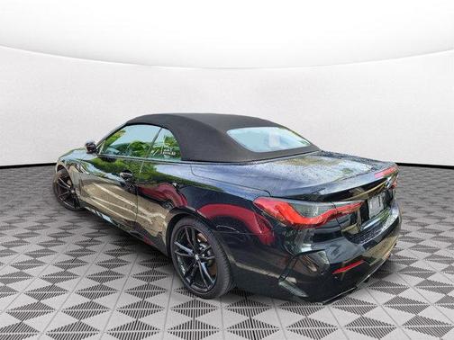 Black Sapphire Metallic 2021 BMW M440 i