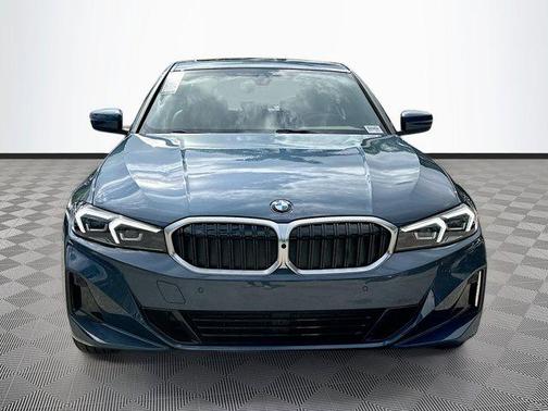 2026 BMW 330 i