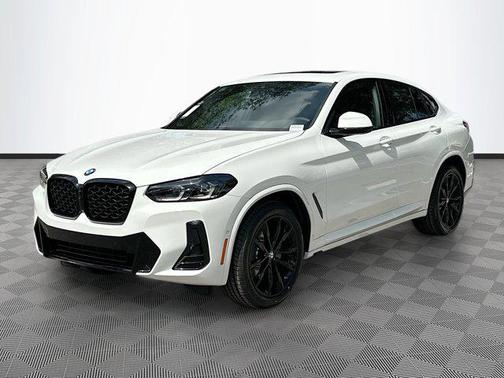 2025 BMW X4 xDrive30i